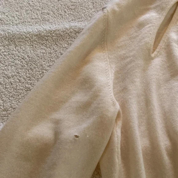 Mugler Paris Extra Fine Wool cream cutout detail stunning luxury sweater - Picture 9 of 12